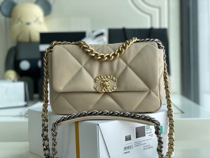 CC Quilted 19 Handbag